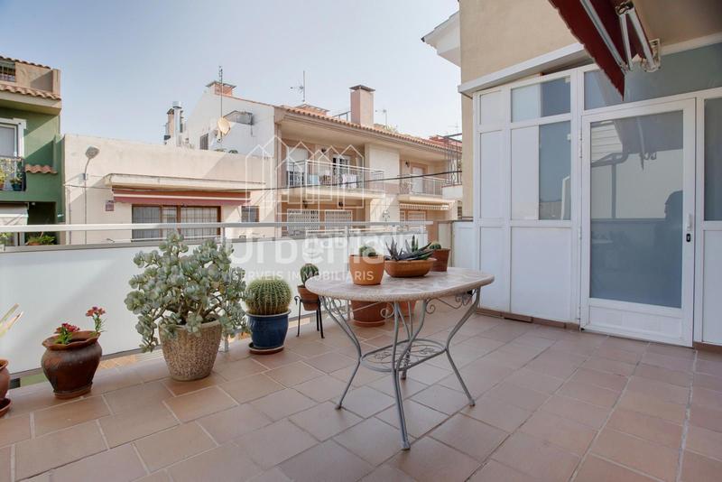 Foto bcb9f20f-a3cb-434b-a122-717e01c6c68d. Casa amb calefacció aparcament a Les Creus Pineda de Mar