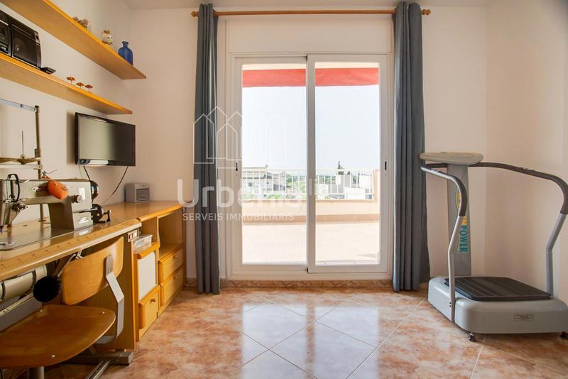 Foto c4f4b105-bd40-4881-8246-bf8de054a6b6. Casa amb calefacció aparcament a Les Creus Pineda de Mar