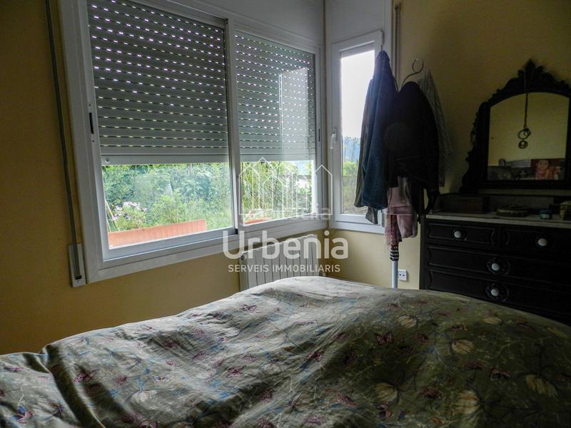 Foto 48b75477-f218-4476-9fc7-4b08fd52c257. Haus mit heizung parking in Òrrius