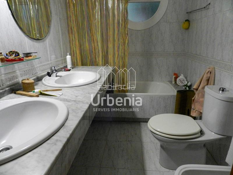 Foto e557b688-342c-4fd6-a823-6271a0fcaeda. Haus mit heizung parking in Òrrius