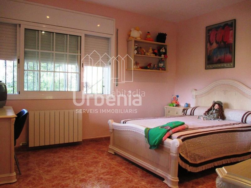 Foto b7c8d61b-ad4e-41f0-8d94-cfd2594ee1e9. Xalet amb calefacció aparcament a Urbanitzacions Argentona