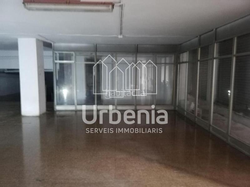 Foto bab66cfe-7f93-40eb-b002-6e88fb95f1e6. Locale commerciale in Centre Mataró