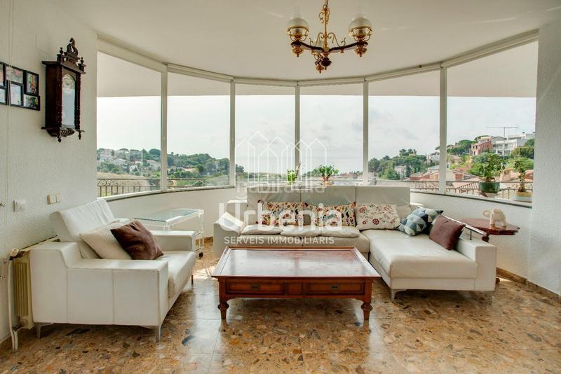 Foto 1ab18dc3-e094-400f-a7cb-3dd5af2d9e9d. Casa amb calefacció aparcament piscina a Urbanitzacions Arenys de Mar