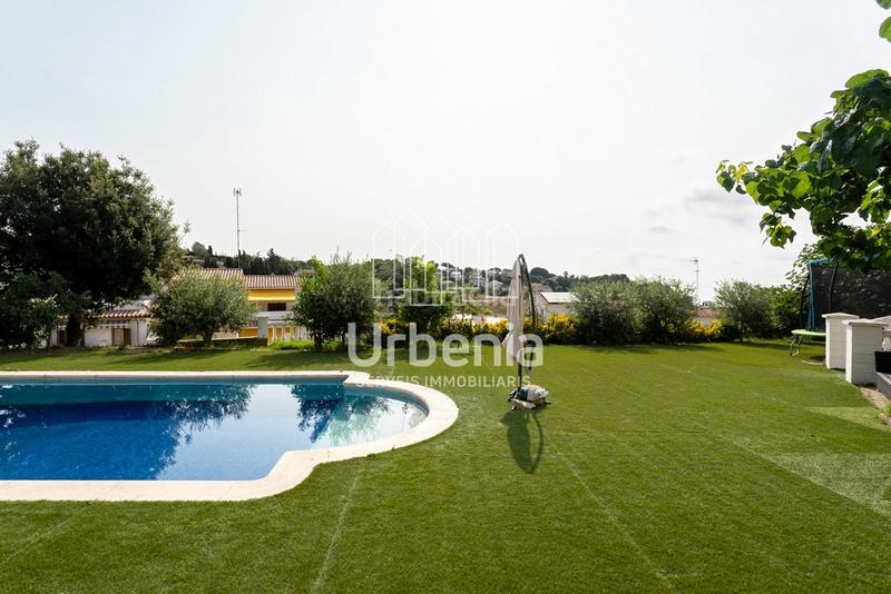 Foto 6e79d187-b6d7-4faa-8442-fc253b0dc145. Casa amb calefacció aparcament piscina a Urbanitzacions Arenys de Mar