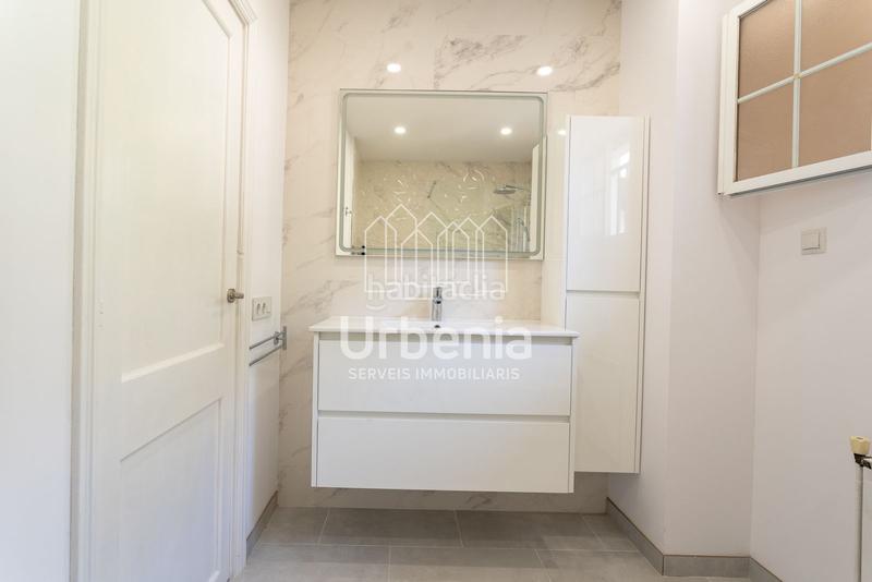 Foto a8d1f80d-353f-47a0-879f-d9fd460fb784. Casa amb calefacció aparcament piscina a Urbanitzacions Arenys de Mar