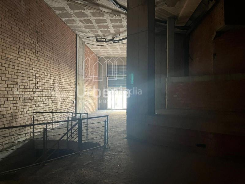 Foto 3322a317-4476-4a81-87c9-75c771e36ee8. Local comercial  y con 190 m2. en Mataró