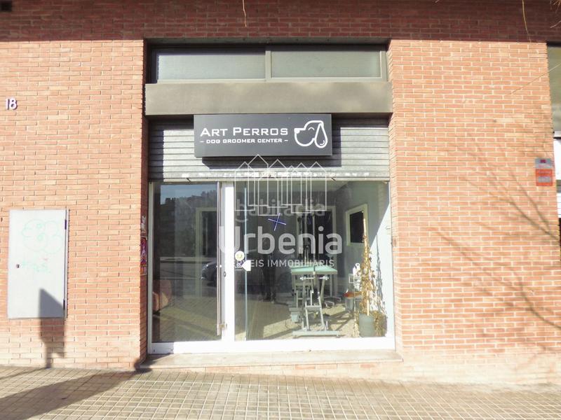 Foto 0d999c57-5959-4782-a9cd-2b3cafffea95. Local comercial  !! en Via Europa - Parc Central Mataró