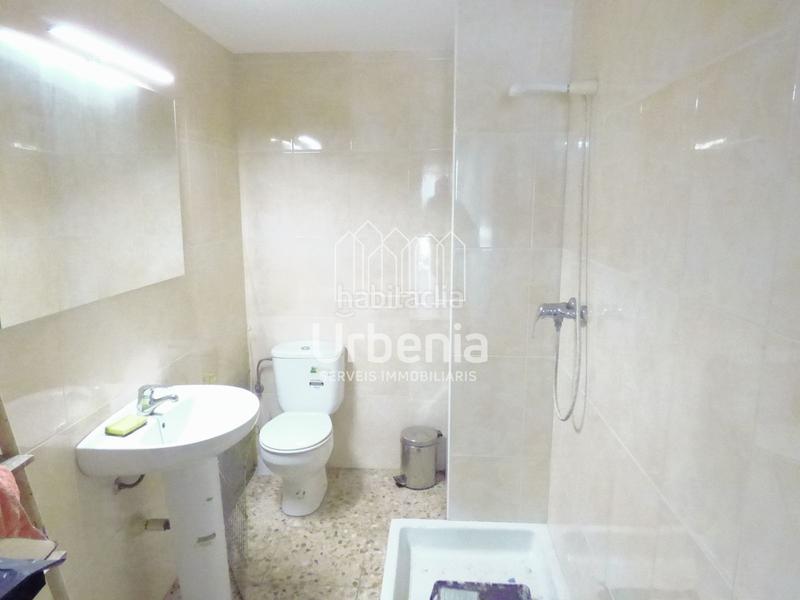 Foto 96d06a3a-0a3b-45fe-8180-0e621e8016e1. Local comercial  !! en Via Europa - Parc Central Mataró