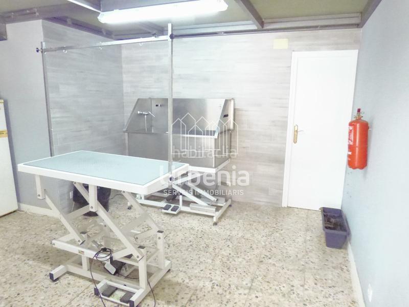 Foto bb44122c-49e4-4e54-a318-d74ebe073b5a. Local comercial  !! en Via Europa - Parc Central Mataró