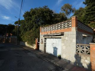 Finca rústica a Can Massuet del Far. Terreno residencial en can massuet  dosrius !!