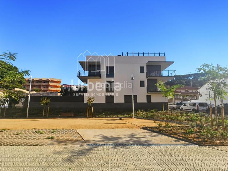 Foto 1bcd230e-12b2-477e-b7ed-c19f81e0e818. Duplex con riscaldamento parcheggio piscina in Zona alta Arenys de Mar