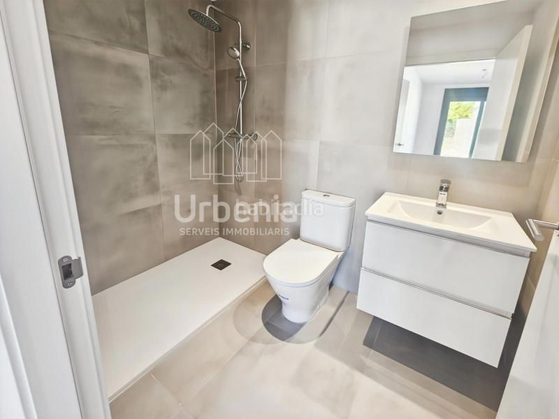 Foto 9e558b26-26f9-4190-97d1-a811646d4750. Duplex con riscaldamento parcheggio piscina in Zona alta Arenys de Mar