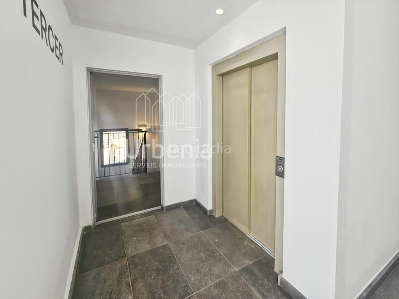 Foto ed9d7e8c-a5b3-4dcd-ac28-29b85c987ff7. Duplex con riscaldamento parcheggio piscina in Zona alta Arenys de Mar