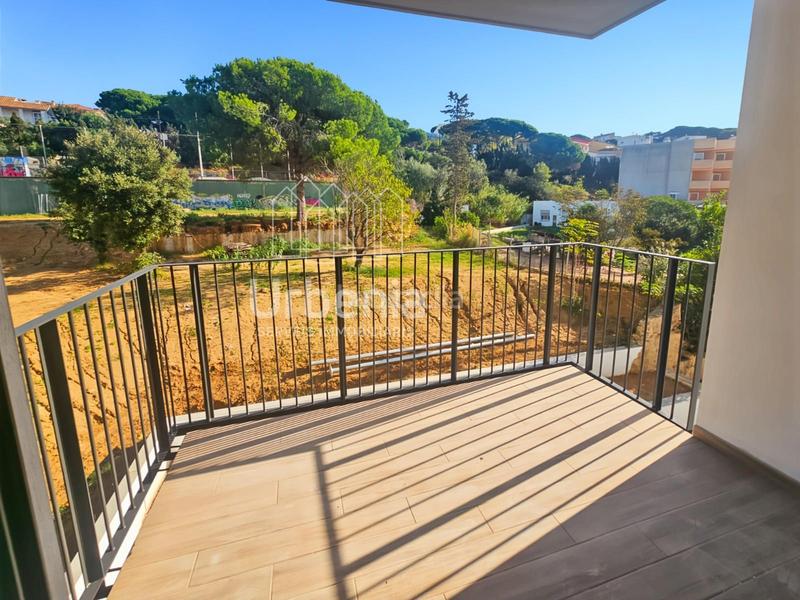 Foto bd0a617e-dd43-4b4e-9e17-2dd49027af15. Duplex con riscaldamento parcheggio in Zona alta Arenys de Mar