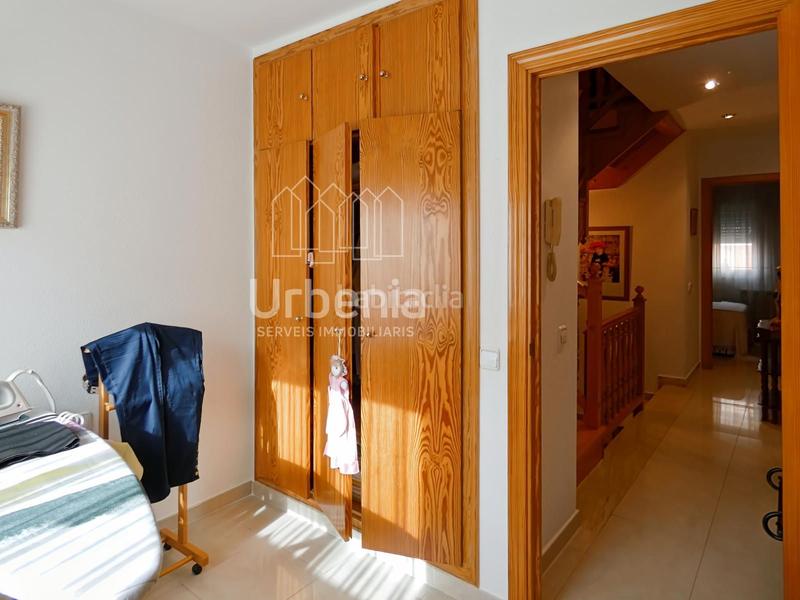 Foto c87cffff-cd8b-45ab-9b9c-14685deb4125. Casa  pareada en cotet, en Premià de Dalt
