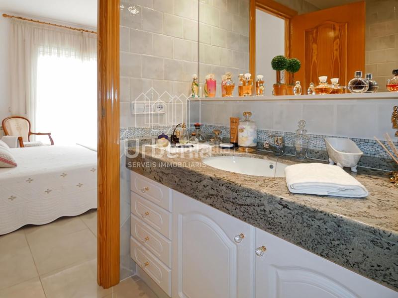 Foto d0fa5919-82a8-4f30-b98e-d55b33e7edde. Casa  pareada en cotet, en Premià de Dalt