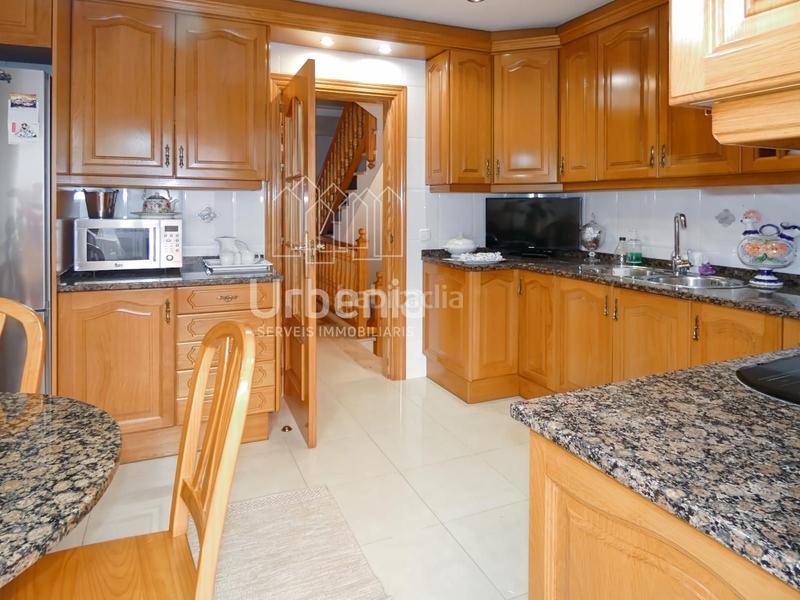Foto d14c8309-b8e4-4909-a9ff-5e28fdc1a178. Casa  pareada en cotet, en Premià de Dalt