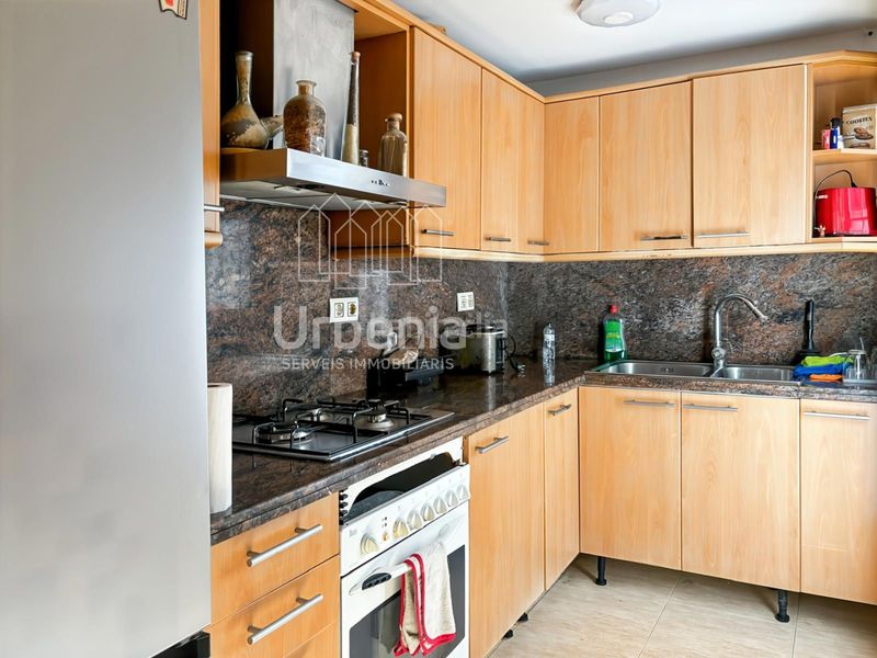 Foto c4b22886-3286-420a-b28d-c67299c39c54. Pis amb calefacció a Poblenou Pineda de Mar