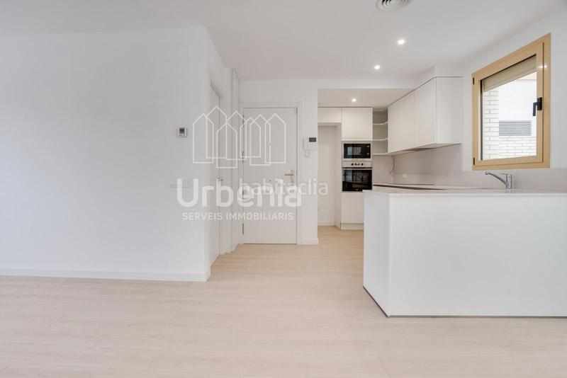 Foto 087eb0f7-1a32-4617-8709-b09e7ac878a8. Pis amb calefacció a Gorg Badalona