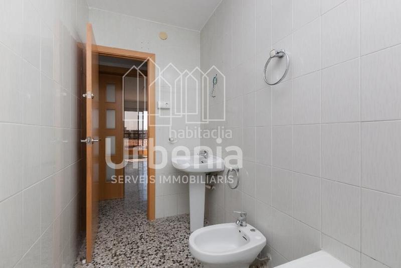 Foto d9afbd94-5eb3-4485-ae17-6ba0f93f4b05. Pis a Els Molins Mataró