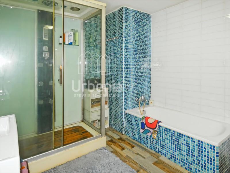 Foto 43e8e3da-9456-4f50-b066-2f209545cd1c. Maison avec chauffage parking dans Urbanitzacions Argentona