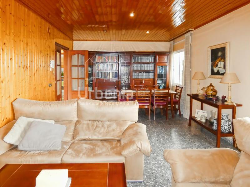 Foto 5734ee92-5f00-495e-8afa-7bc342541d1a. Maison avec chauffage parking dans Urbanitzacions Argentona