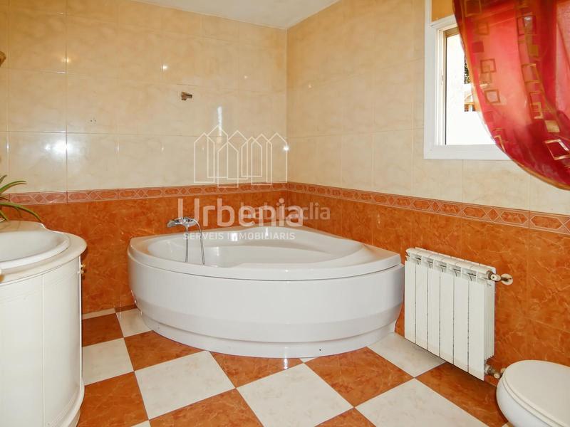 Foto a7dc35bc-52dc-48f2-97d1-169d422536f5. Maison avec chauffage parking dans Urbanitzacions Argentona