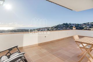 Haus in Sant Cebrià de Vallalta. Casa reformada en vistamar, sant cebria de vallalta!