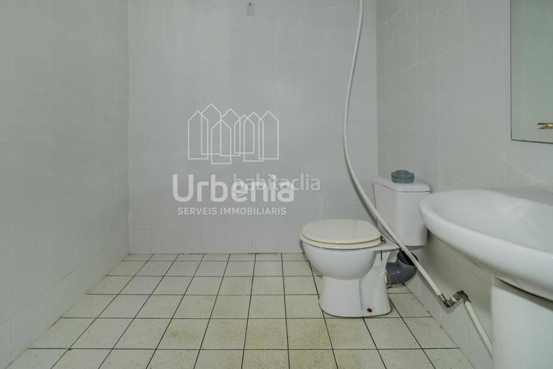 Foto 80a9ed7a-54e2-407b-bb3b-1297de747acc. Local comercial  en venta con una superficie de 94 m situado en la localidad , provincia de barcelona. en Mataró