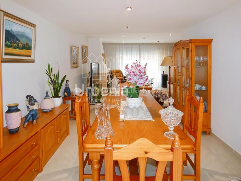 Foto ab0d61b8-f2ef-4882-a03d-92d24938ac80. Casa  pareada en cotet premià! en Can Farrerons Premià de Mar
