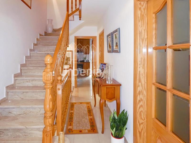 Foto eaa9e195-f6b7-4321-923c-e8d904f675ec. Casa  pareada en cotet premià! en Can Farrerons Premià de Mar