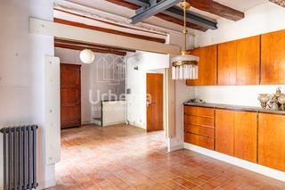 Maison à Nucli Urbà. Descubre tu hogar soñado en el corazón del pueblo de argentona!