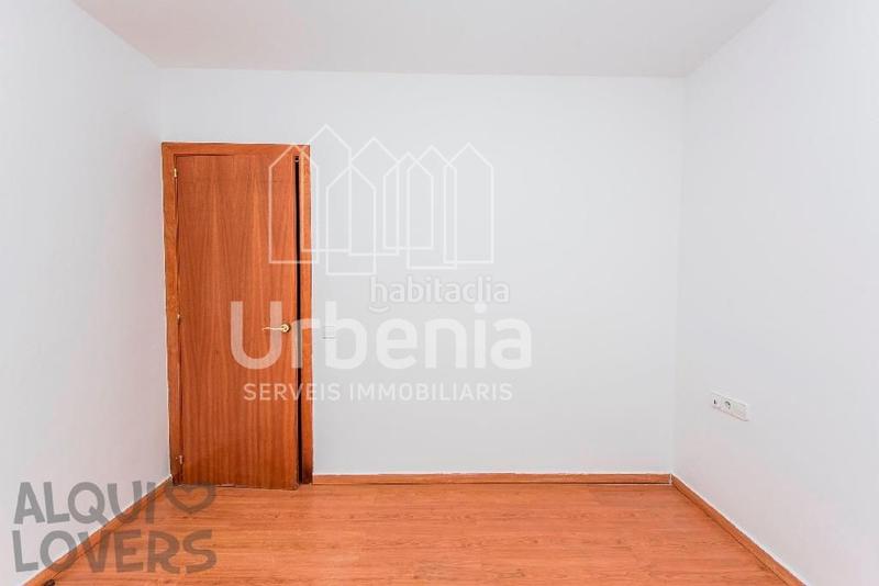 Foto 17638339-e440-4806-92ca-34873401003e. Piso  en venta con inquilinos. en Cirera Mataró