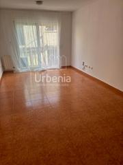 Pis a Els Molins. Zona molinos piso parquing y trastero , para entrar a vivir.