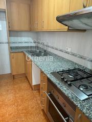 Pis a Els Molins. Zona molinos piso parquing y trastero , para entrar a vivir.