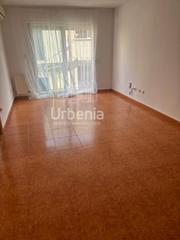 Pis a Els Molins. Zona molinos piso parquing y trastero , para entrar a vivir.