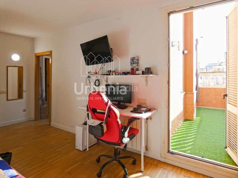 Foto 06700508-2320-4369-9d01-2de0f6228c94. Casa amb calefacció a Els Molins Mataró