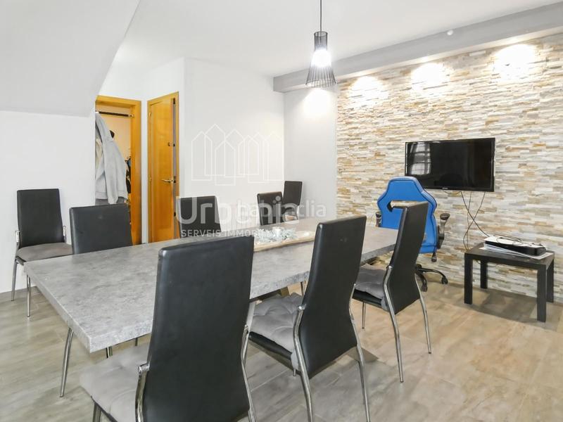 Foto 54e1d3e4-e19e-407a-bd4d-b4eaff10d914. Casa amb calefacció a Els Molins Mataró