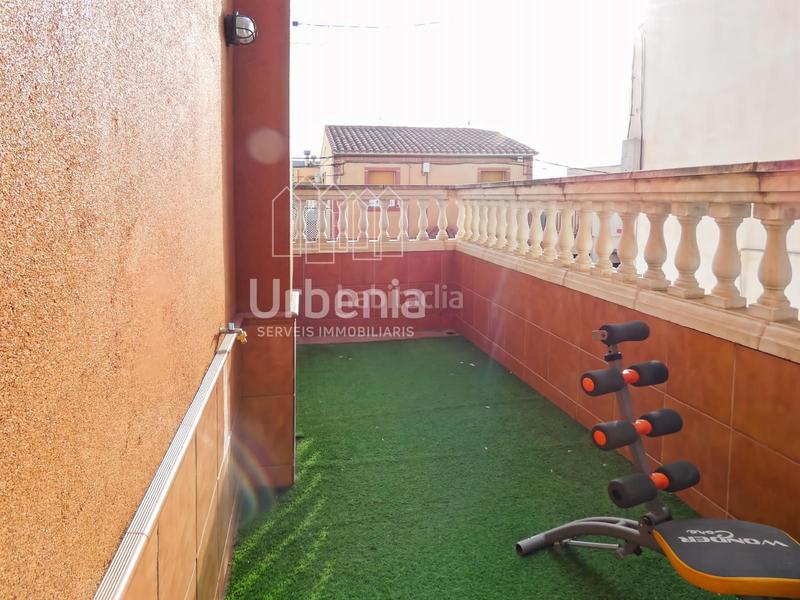 Foto aa753670-8e4b-42c9-b3ba-9bd3463314ac. Casa amb calefacció a Els Molins Mataró