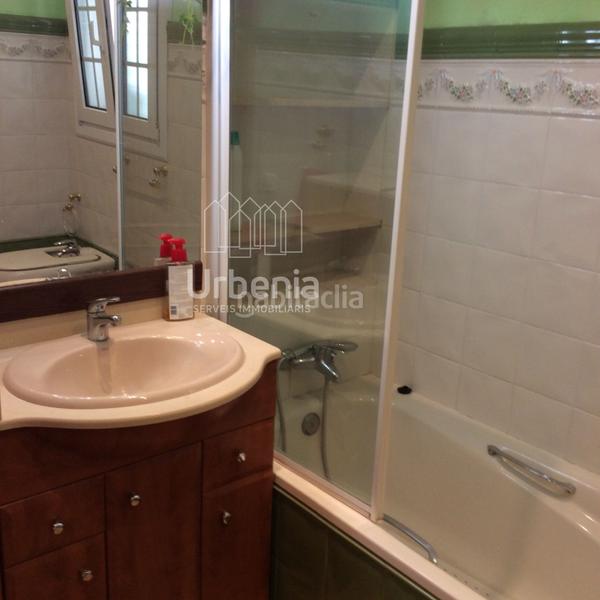 Foto b5c88046-ad9f-4ae5-b564-61bdbd498566. Chalet activo ocupado. amplia casa , barcelona, ideal para familias. en Argentona