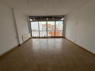 Pis  Sant pere. Espacioso piso en calella, barcelona, perfecto para parejas.