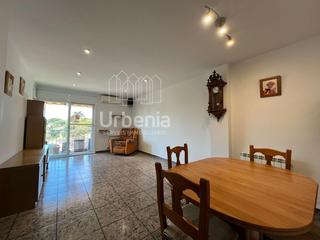 Appartement à Urbanitzacions. Magnífico piso en sant pol con piscina y parking