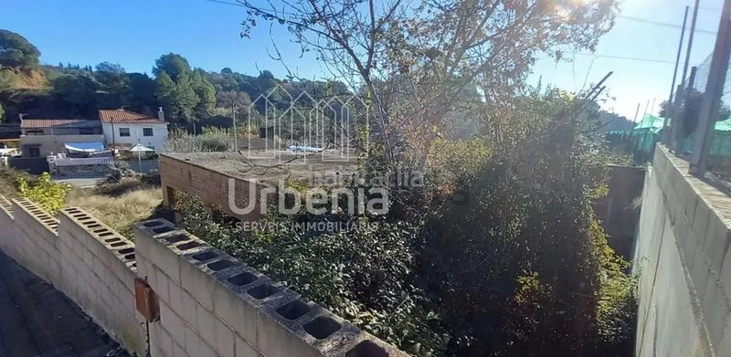 Foto 10759f80-a363-49af-ad72-2bb694e4fe93. Xalet a Can Gonteres Terrassa