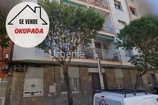 Pis  Onze de setembre. Oportunidad sólo para inversores. inmueble okupado.