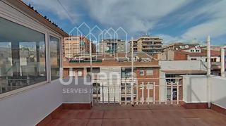 Attique  C/ unio. Piso en venta con inquilinos