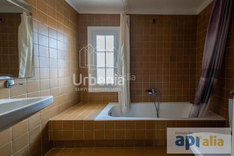 Foto 48c39277-a527-45ec-835a-54d2a5bdc882. Casa amb calefacció aparcament piscina a Vilassar de Dalt