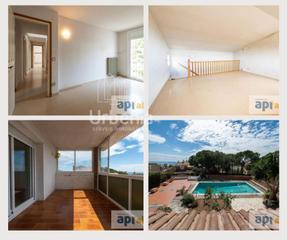 Maison à Vilassar de Dalt. Casa en venta con piscina en vilassar de dalt  la cisa