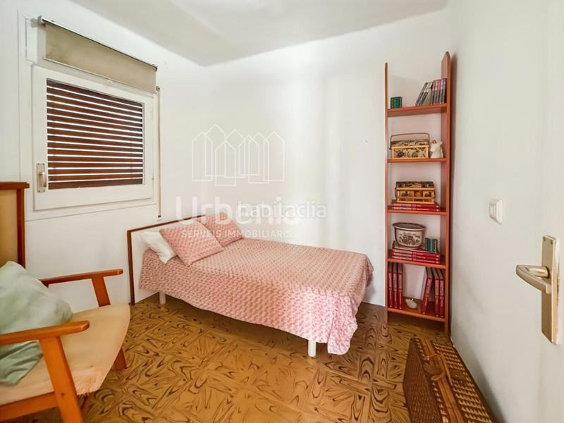Foto 913d2d1a-4151-4355-aca2-944e3c8c8f06. Piso amplio piso con balcón ! en Poblenou Pineda de Mar