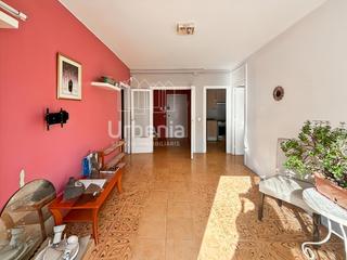 Appartement à Poblenou. Amplio piso con balcón en pineda de mar!