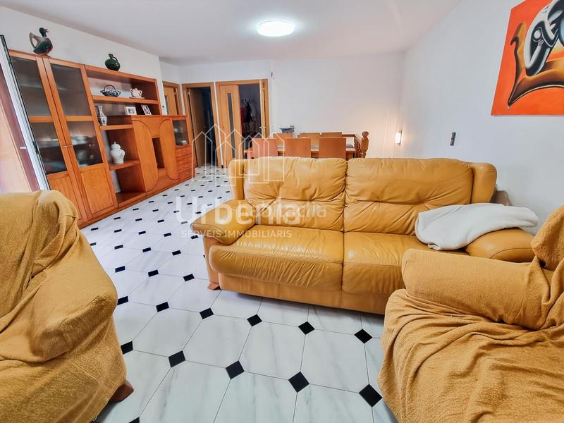Foto b4543ba2-9402-4bc5-8404-be145c392b7e. Duplex con riscaldamento in Els Molins Mataró